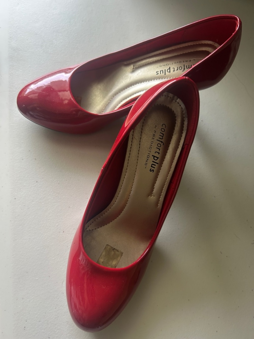 comfort plus by Predictions Red Patent Round Toe Pumps